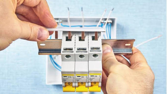 Cara Menghitung Ampere MCB 3 Phase Mudah, Hanya 5 Langkah!
